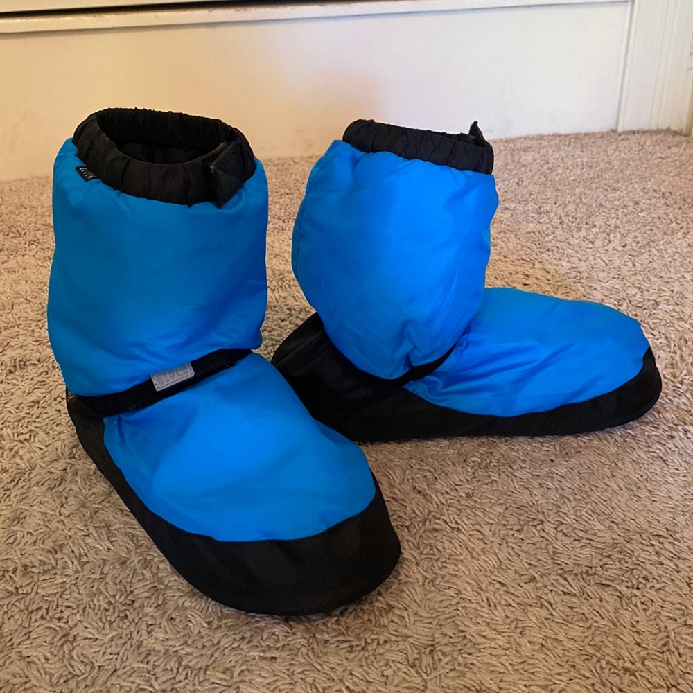 Bloch warm up bootie dance shoe like new women’s large 8-10